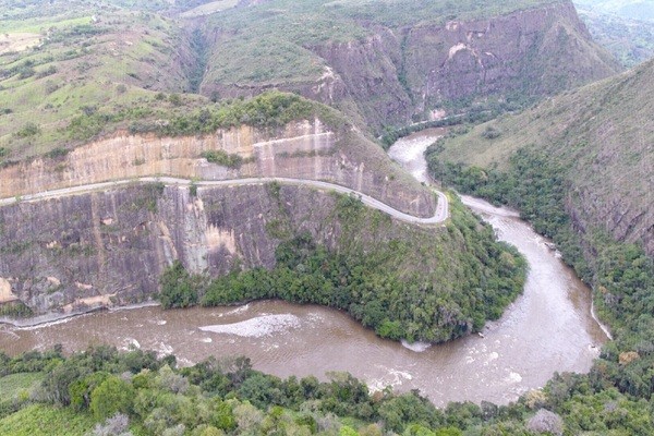 CAM advierte riesgos ambientales y viales en la Ruta 45
